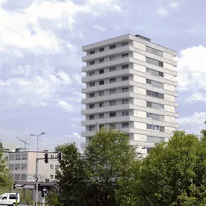 Apartment Swiss Star Tower - Self Check-in, Zurich